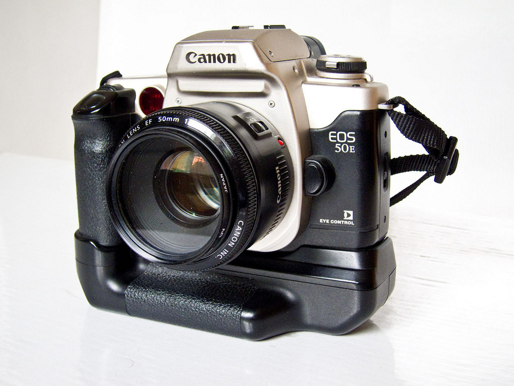 Canon EOS 50/50E: The eyes have it - Kosmo Foto